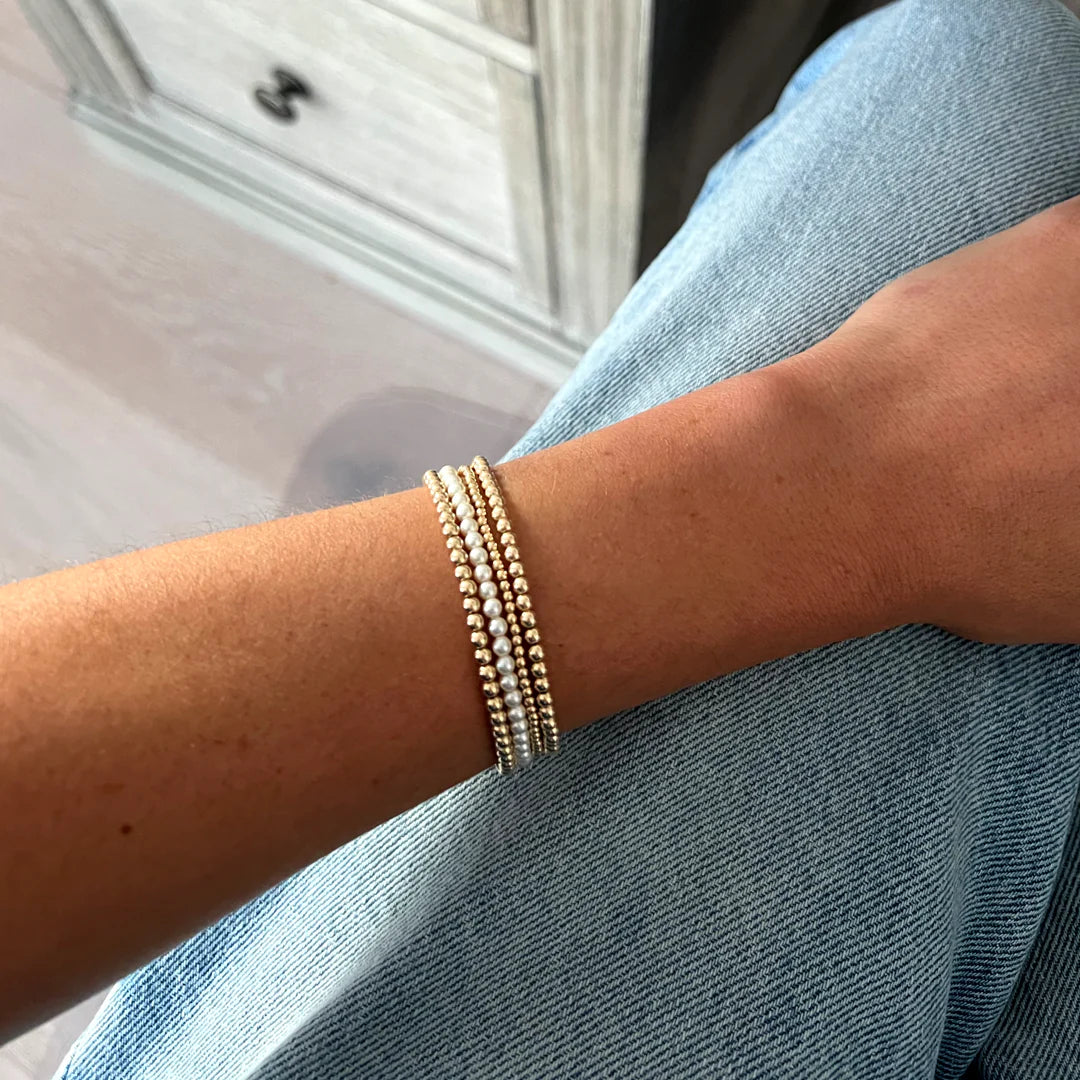 Kylar Mack: Pearl Stretch Bracelet